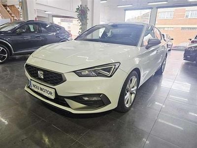 Usado Seat Leon FR 150 CV (110 kW) 2021 Blanco Utilitario