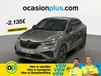 Usado Renault Arkana Engineered 145 CV (106 kW) 2023 Gris SUV