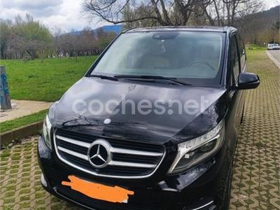 Mercedes V250