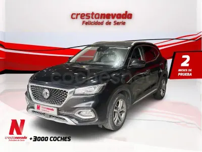 Käytetty MG EHS Comfort 258 HP (189 kW) 2022 Musta Katumaasturi