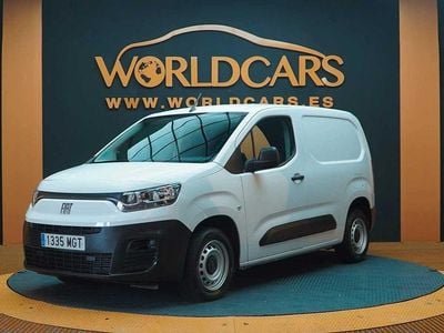 Blanco Usado 2023 Fiat Doblò Monovolumen | 16.235 € (Precio justo)