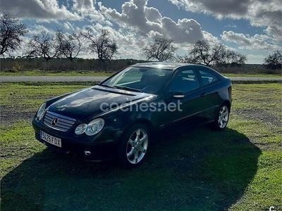 Usado Mercedes C180 Sport Edition 143 CV (105 kW) 2006 Negro Berlina