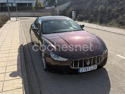 Usado Maserati Ghibli 410 CV (301 kW) 2015 Granate Berlina