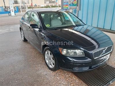 Volvo S40