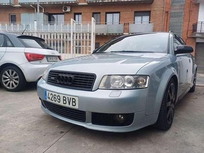 Usado Audi A4 150 CV (110 kW) 2002 Gris Berlina