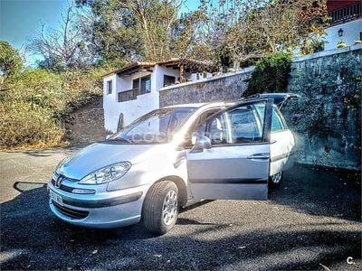 Gris / plata Usado 2004 Peugeot 807 Monovolumen | 3500 € (Un poco caro)