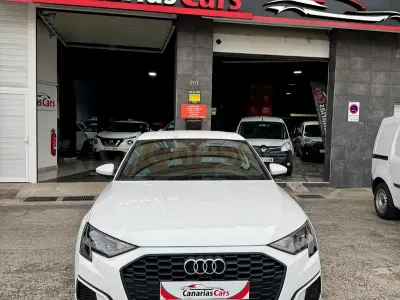 Usado Audi A3 Advanced Plus 110 CV (80 kW) 2022 Blanco Berlina