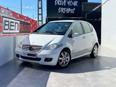 Usado Mercedes A150 95 CV (69 kW) 2006 Blanco Utilitario