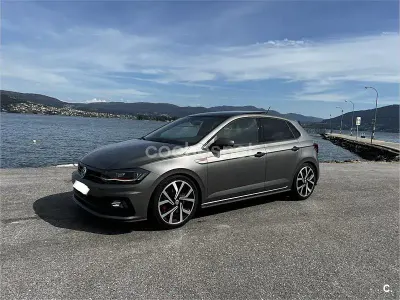 Usado VW Polo GTI 200 CV (147 kW) 2019 Gris / plata Utilitario