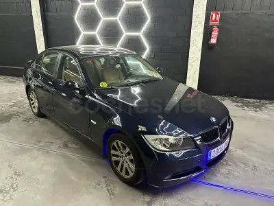 Usado BMW 318 122 CV (89 kW) 2006 Azul Berlina