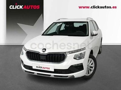 Usado Skoda Kamiq Selection 95 CV (69 kW) 2025 Blanco SUV