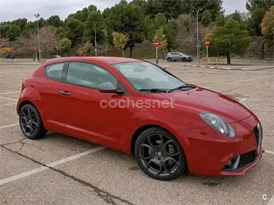 Usado Alfa Romeo MiTo Progression 155 CV (114 kW) 2009 Rojo Utilitario