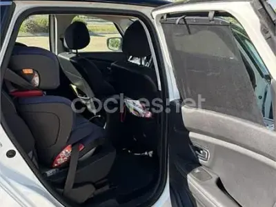 Usado Renault Scénic IV LIMITED 120 CV (88 kW) 2019 Blanco Monovolumen
