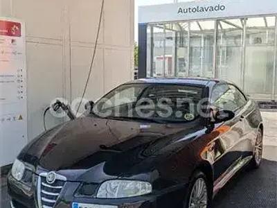 Usado Alfa Romeo GT 150 CV (110 kW) 2007 Negro Coupe