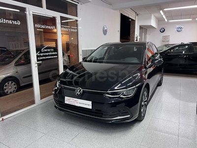 Occasion VW Golf VIII 110 ch (80 kW) 2023 Noir Berline