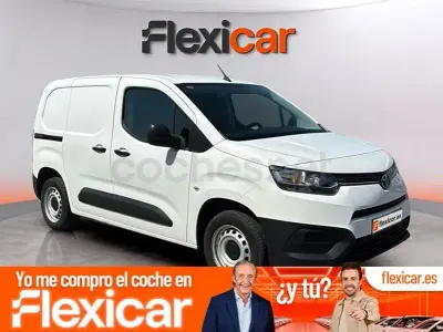 Usado Toyota Proace City City 102 CV (75 kW) 2020 Blanco Monovolumen