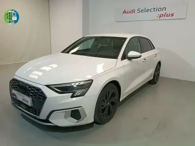 Usado Audi A3 Advanced Plus 110 CV (80 kW) 2022 Blanco Berlina