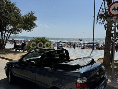 Usado VW Golf Cabriolet Highline 90 CV (66 kW) 2001 Verde Descapotable