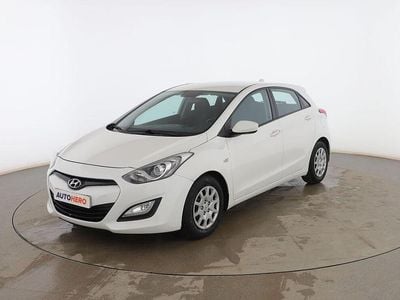 Blanco Usado 2014 Hyundai i30 Berlina | 9299 € (Precio justo)
