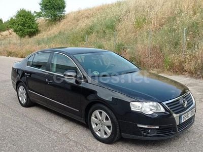 Negro Usado 2006 VW Passat Sportline Berlina | 6490 € (Precio justo)