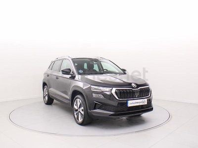 Usado Skoda Karoq Style 115 CV (84 kW) 2023 Blanco SUV