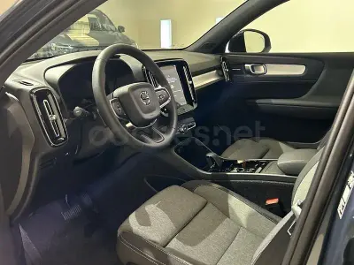 Nuevo Volvo XC40 Plus 163 CV (119 kW) 2026 Azul SUV