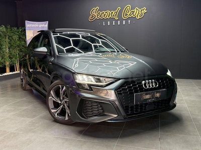 Usado Audi A3 Ambiente 150 CV (110 kW) 2022 Gris / plata Berlina
