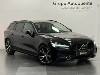 Usado Volvo V60 Plus 197 HP (144 kW) 2022 Preto Carrinha