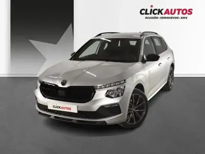 Usado Skoda Kamiq Sport 115 CV (84 kW) 2025 Gris / plata SUV
