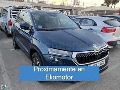 Usado Skoda Karoq Ambition 150 CV (110 kW) 2022 Azul SUV