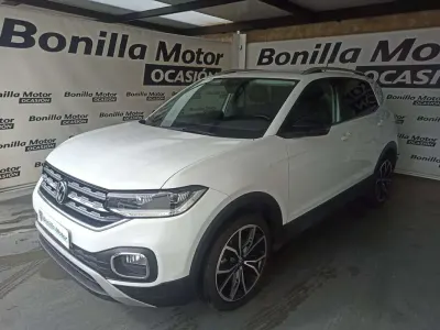 Usado VW T-Cross Sportline 110 CV (80 kW) 2022 Blanco SUV