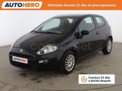 Usado Fiat Punto Pop 70 CV (51 kW) 2015 Negro Utilitario