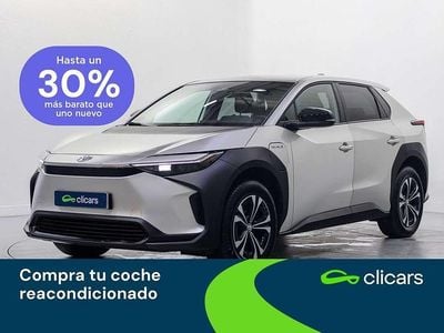 Usado Toyota bZ4X Advance 160 kW (218 CV) 2024 Plateado SUV