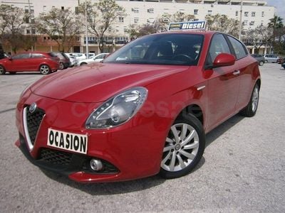 Usado Alfa Romeo Giulietta 120 CV (88 kW) 2017 Rojo Berlina