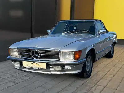 Usado Mercedes SL280 185 CV (136 kW) 1982 Plateado Descapotable