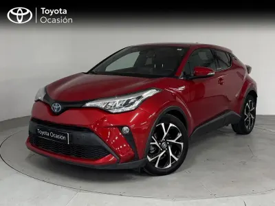 Käytetty Toyota C-HR Advance 122 HP (89 kW) 2021 Punainen Katumaasturi
