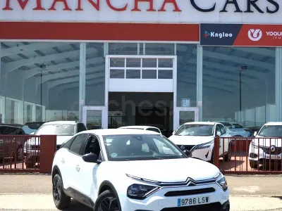 Usado Citroën C4 Feel 110 CV (80 kW) 2021 Blanco Berlina