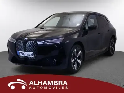 Używany BMW iX 384 kW (523 KM) 2024 Czarny SUV