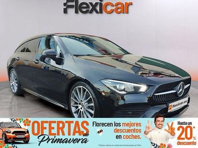 Usado Mercedes CLA220 Shooting Brake 190 CV (139 kW) 2019 Negro Familiar
