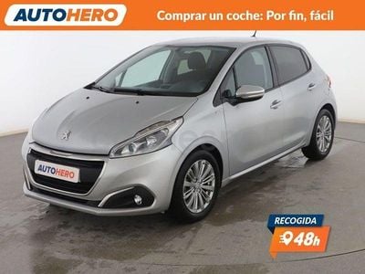 Usado Peugeot 208 Style 100 CV (73 kW) 2017 Gris Utilitario