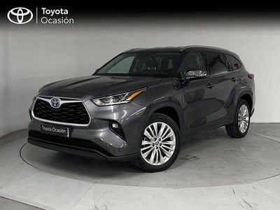 Usado Toyota Highlander Advance 246 CV (180 kW) 2022 Gris / plata SUV
