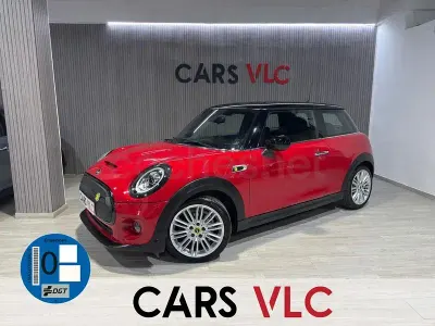 Begagnad Mini Cooper SE 135 kW (184 HK) 2021 Eléctrico Halvkombi