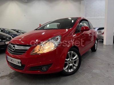 Rojo Usado 2007 Opel Corsa Enjoy Berlina | 3990 € (Precio justo)