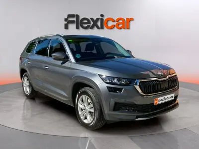 Usado Skoda Kodiaq Ambition 150 CV (110 kW) 2022 Gris SUV
