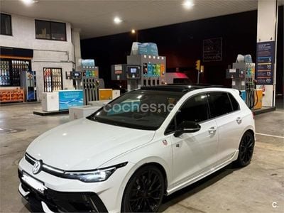 Blanco Usado 2024 VW Golf Black Edition Berlina | 65.000 €