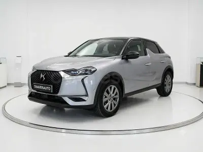 Usado DS Automobiles DS3 Bastille 100 CV (73 kW) 2023 Gris / plata SUV