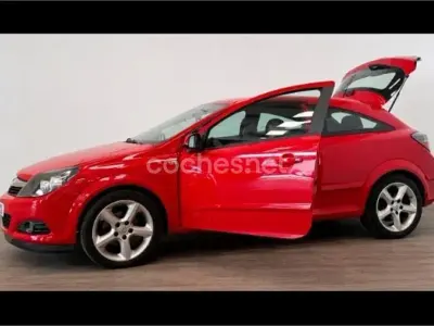 Usado Opel Astra GTC