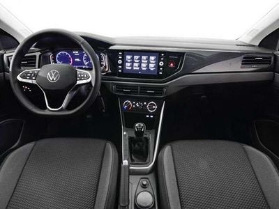 Plateado Usado 2022 VW Taigo SUV | 15.190 € (Precio justo)