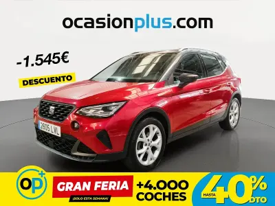 Usado Seat Arona FR 150 CV (110 kW) 2021 Rojo SUV