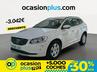 Używany Volvo XC60 Momentum 190 KM (139 kW) 2017 Biały SUV